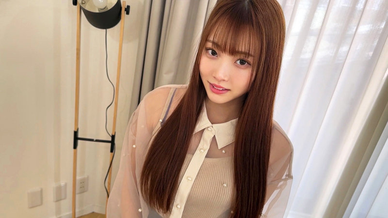 家庭を忘れて乱れる人妻の官能的な表情。