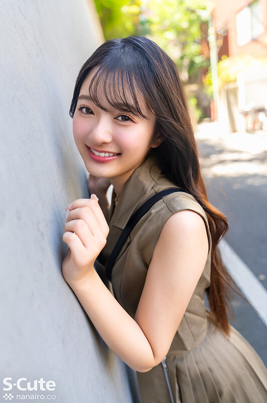 この子ヤバイ!!挿れてくれなきゃ怒っちゃう!?エロカワ彼女のおねだりSEX 花守夏歩 3枚目