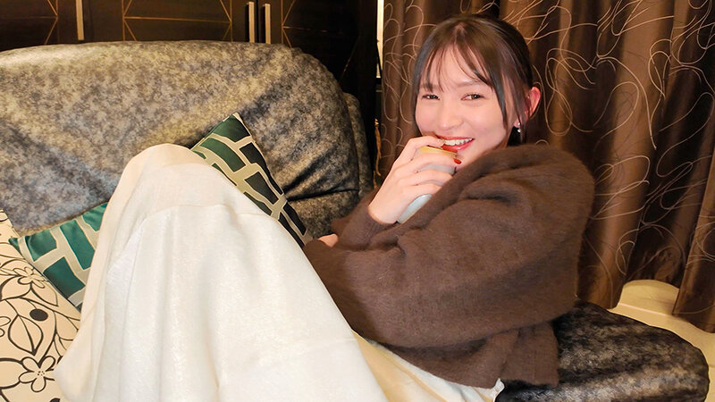 会社で高嶺の華、経理部の幸村泉希さんに打ち合わせと称して誘われて…ラブホに入ったら献身的なフェラをしてきたのでそのまま何度も精飲と中出しをした。 無料サンプル画像(13) 【中出しレビュー｜無料動画まとめ＆ランキング】